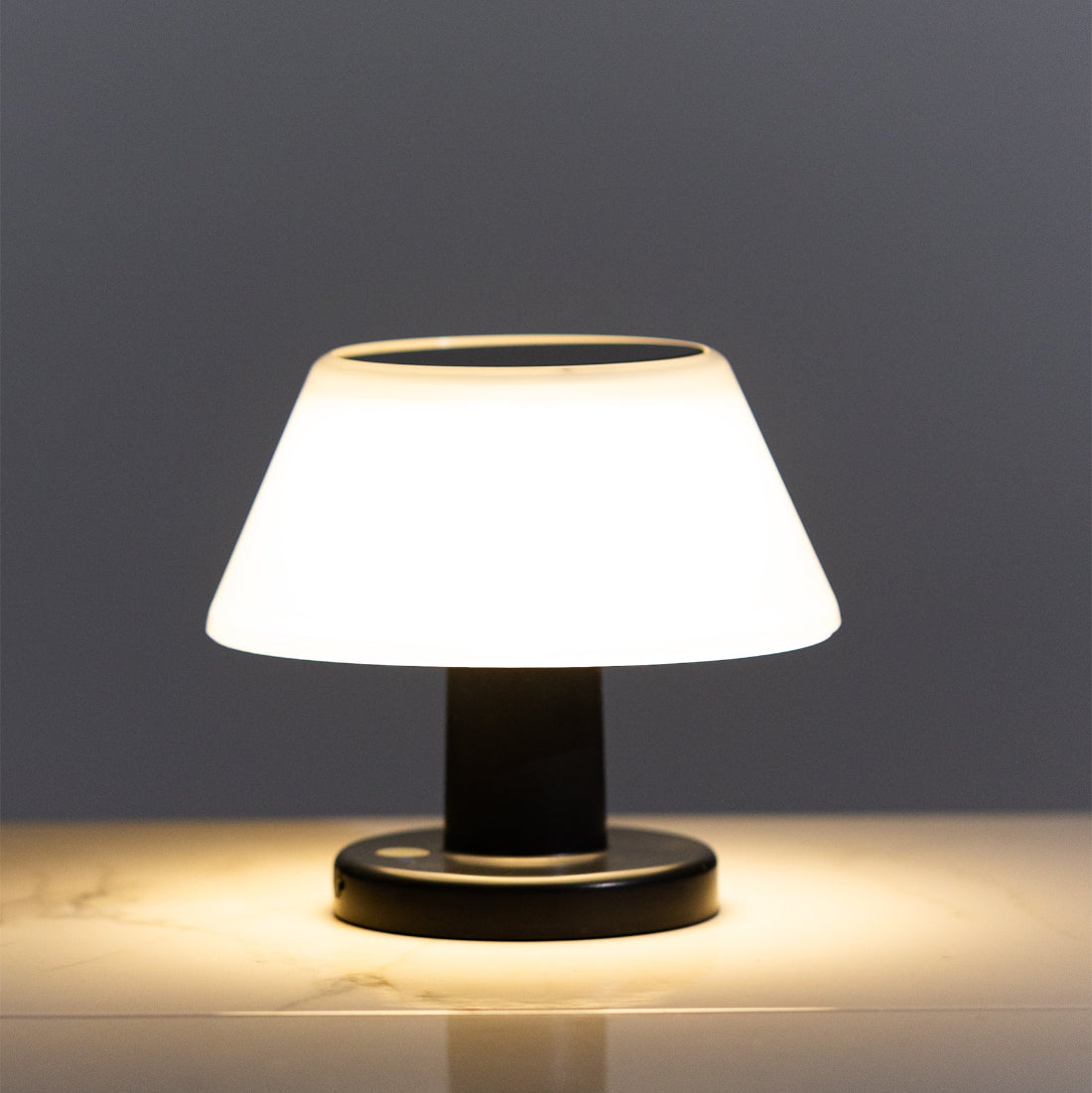 Garden Blanca Solar Powered Table Lamp IP54